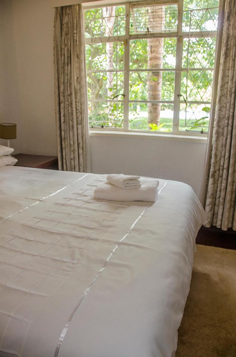 Hillside Manor Hotel Bulawayo Exterior foto